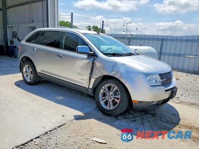 Czwarte zdjęcie samochodu z boku: 2010 LINCOLN MKX VIN:2LMDJ8JC8ABJ18075 - miniatura
