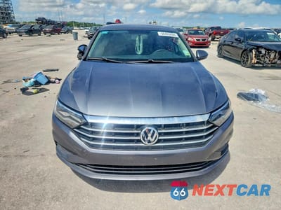 Piąte zdjęcie samochodu w środku: 2021 VOLKSWAGEN JETTA S VIN:3VWC57BU0MM017839 - miniatura