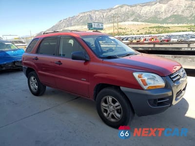 Czwarte zdjęcie samochodu z boku: 2008 KIA SPORTAGE LX VIN:KNDJE723187458428 - miniatura