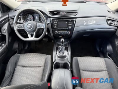 Zdjęcie 9 z 10 samochodu: 2017 NISSAN ROGUE S VIN:JN8AT2MV0HW009131 - miniatura