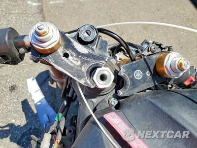 Zdjęcie 7 z 9 samochodu: 2007 YAMAHA YZFR6 L VIN:JYARJ12YX7A004926 - miniatura