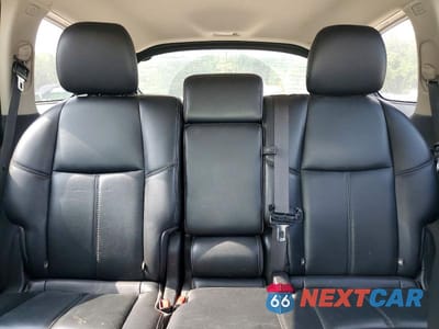 Zdjęcie 10 z 13 samochodu: 2017 NISSAN PATHFINDER SL VIN:5N1DR2MNXHC656060 - miniatura