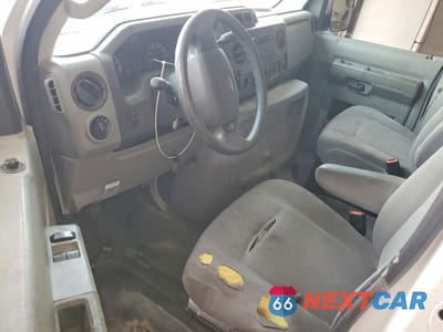 Zdjęcie 8 z 13 samochodu: 2013 FORD ECONOLINE E250 VAN VIN:1FTNE2EW2DDA54172 - miniatura