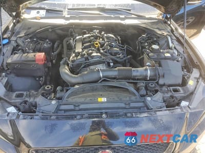 Zdjęcie 11 z 12 samochodu: 2017 JAGUAR XE PREMIUM VIN:SAJAD4BG5HA966149 - miniatura
