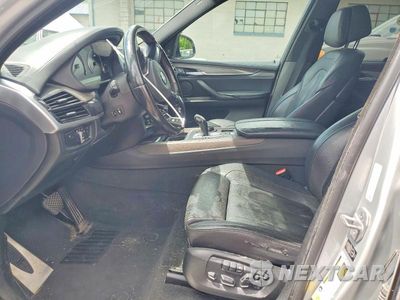 Zdjęcie 7 z 13 samochodu: 2015 BMW X5 XDRIVE50I VIN:5UXKR6C58F0J76214 - miniatura