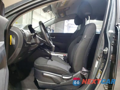 Zdjęcie 7 z 13 samochodu: 2015 KIA SPORTAGE LX VIN:KNDPBCAC1F7752177 - miniatura