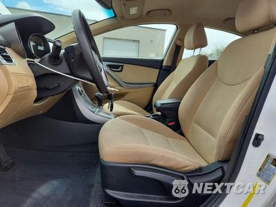 Zdjęcie 7 z 12 samochodu: 2013 HYUNDAI ELANTRA GLS VIN:5NPDH4AE0DH306863 - miniatura