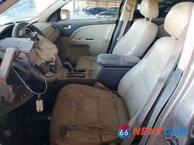 Zdjęcie 7 z 12 samochodu: 2008 MERCURY SABLE PREMIER VIN:1MEHM42W28G605543 - miniatura