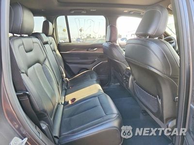 Zdjęcie 11 z 13 samochodu: 2025 JEEP GRAND CHEROKEE 4XE VIN:1C4RJYB63S8700507 - miniatura