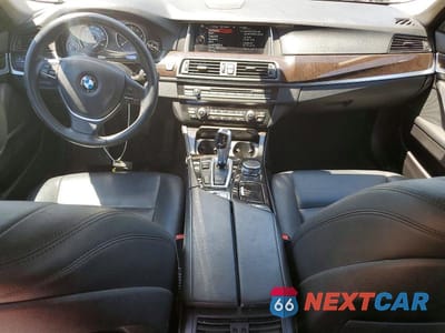 Zdjęcie 8 z 12 samochodu: 2015 BMW 535 XI VIN:WBA5B3C54FD543729 - miniatura