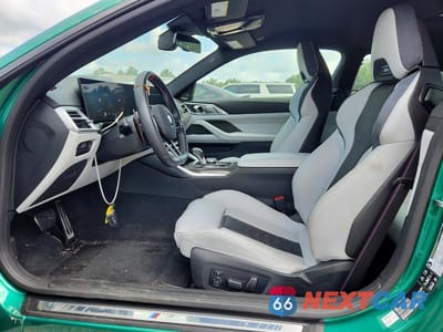 Zdjęcie 7 z 12 samochodu: 2025 BMW M4 COMPETITION VIN:WBS33HK0XSCU85886 - miniatura
