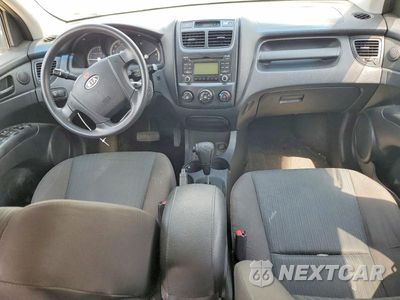 Zdjęcie 8 z 14 samochodu: 2010 KIA SPORTAGE LX VIN:KNDKG3A44A7722815 - miniatura