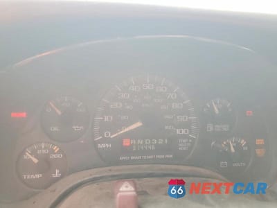 Zdjęcie 9 z 13 samochodu: 2002 CHEVROLET EXPRESS G2500 VIN:1GCFG25M521112187 - miniatura