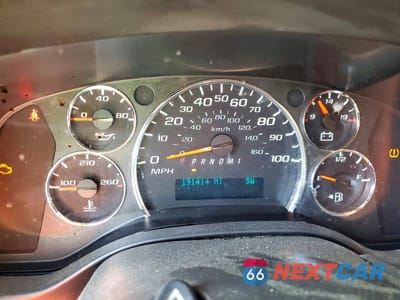 Zdjęcie 9 z 13 samochodu: 2016 CHEVROLET EXPRESS G3500 LT VIN:1GAZGMFG5G1167837 - miniatura
