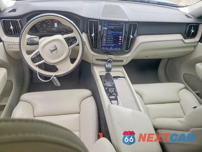Zdjęcie 8 z 13 samochodu: 2020 VOLVO XC60 T5 INSCRIPTION VIN:YV4102RL2L1590257 - miniatura