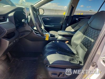 Zdjęcie 7 z 14 samochodu: 2024 TOYOTA RAV 4 VIN:JTMRWRFV3RD227962 - miniatura