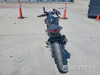 Czwarte zdjęcie samochodu z boku: 2022 DUCATI MONSTER VIN:ZDMMAMDT7NB006372 - miniatura