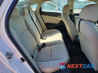 Zdjęcie 10 z 12 samochodu: 2017 HONDA CIVIC LX VIN:2HGFC2F59HH565128 - miniatura