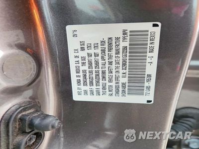 Zdjęcie 12 z 12 samochodu: 2016 HONDA CR-V VIN:3CZRM3H51GG722350 - miniatura