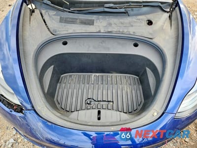 Zdjęcie 11 z 12 samochodu: 2022 TESLA 3 VIN:5YJ3E1EA7NF185940 - miniatura
