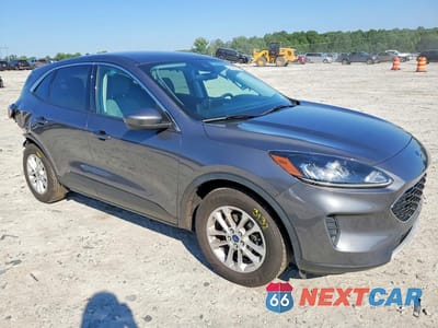 Czwarte zdjęcie samochodu z boku: 2021 FORD ESCAPE SE VIN:1FMCU0G68MUA03525 - miniatura
