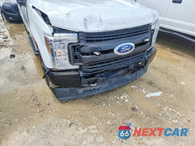 Zdjęcie 9 z 10 samochodu: 2019 FORD F250 SUPER DUTY VIN:1FDBF2A62KEE68402 - miniatura