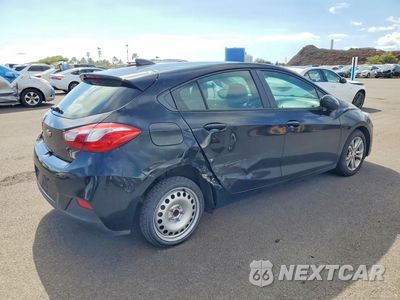Trzecie zdjęcie samochodu z tyłu: 2019 CHEVROLET CRUZE LS VIN:3G1BC6SM1KS613056 - miniatura