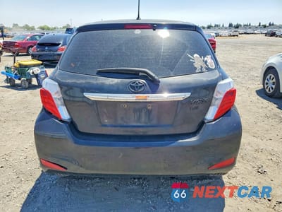 Zdjęcie 6 z 12 samochodu: 2012 TOYOTA YARIS 5-DOOR LE VIN:JTDKTUD31CD540725 - miniatura