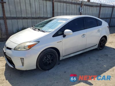 2012 TOYOTA PRIUS FOUR JTDKN3DU2C5483491 - główne zdjęcie licytacji z USA - miniatura