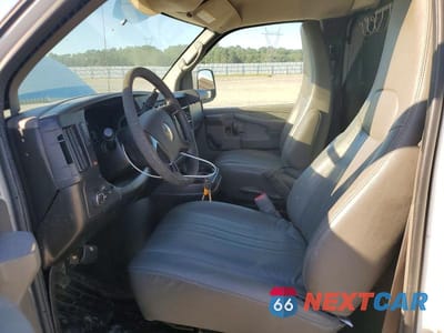 Zdjęcie 7 z 13 samochodu: 2010 CHEVROLET EXPRESS G2500 VIN:1GCZGFBA7A1141462 - miniatura