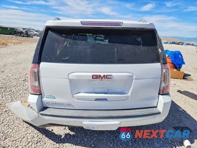 Zdjęcie 6 z 12 samochodu: 2017 GMC YUKON XL K1500 SLE VIN:1GKS2FKC1HR265437 - miniatura