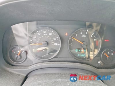Zdjęcie 9 z 13 samochodu: 2012 JEEP COMPASS LATITUDE VIN:1C4NJDEB3CD630600 - miniatura