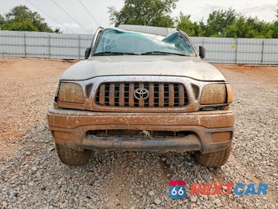 Piąte zdjęcie samochodu w środku: 2003 TOYOTA TACOMA XTRACAB PRERUNNER VIN:5TESM92N03Z171068 - miniatura