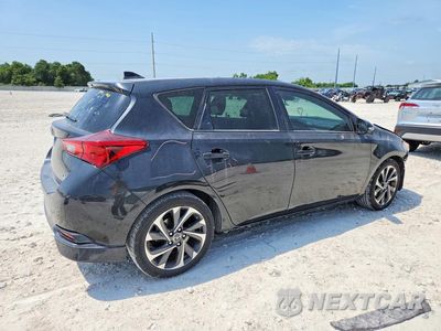 Trzecie zdjęcie samochodu z tyłu: 2017 TOYOTA COROLLA IM BASE VIN:JTNKARJE5HJ536349 - miniatura