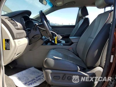 Zdjęcie 7 z 13 samochodu: 2017 KIA SEDONA LX VIN:KNDMB5C18H6266288 - miniatura