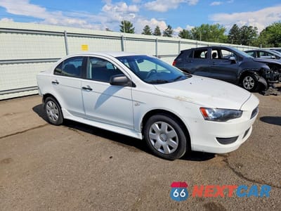 Czwarte zdjęcie samochodu z boku: 2010 MITSUBISHI LANCER DE VIN:JA32U1FU2AU018019 - miniatura