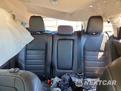 Zdjęcie 10 z 13 samochodu: 2017 FORD ESCAPE TITANIUM VIN:1FMCU0J95HUD87322 - miniatura