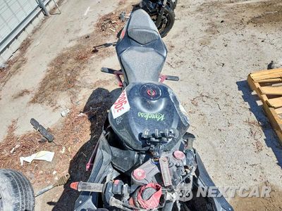 Piąte zdjęcie samochodu w środku: 2013 KAWASAKI ZX636 E VIN:JKBZXJE15DA002732 - miniatura
