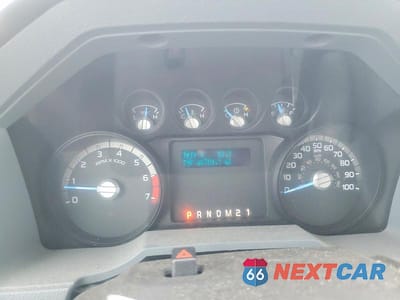 Zdjęcie 9 z 12 samochodu: 2013 FORD F250 SUPER DUTY VIN:1FTBF2A62DEA64782 - miniatura