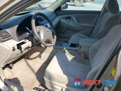 Zdjęcie 7 z 12 samochodu: 2011 TOYOTA CAMRY VIN:4T1BF3EK4BU140384 - miniatura