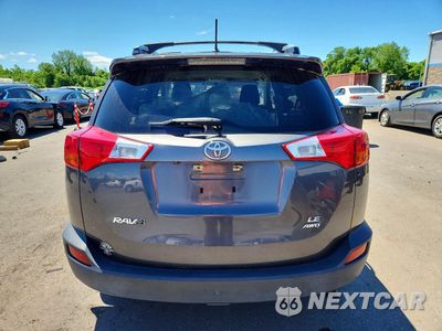 Zdjęcie 6 z 14 samochodu: 2015 TOYOTA RAV4 LE VIN:JTMBFREV6FJ042370 - miniatura