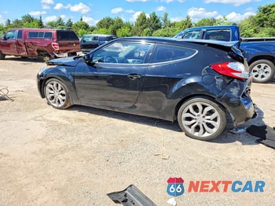 Drugie zdjęcie samochodu z przodu: 2013 HYUNDAI VELOSTER BASE VIN:KMHTC6AD5DU133243 - miniatura