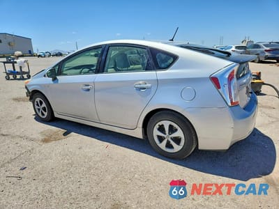 Drugie zdjęcie samochodu z przodu: 2014 TOYOTA PRIUS TWO VIN:JTDKN3DU6E0358218 - miniatura