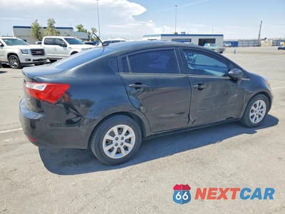Trzecie zdjęcie samochodu z tyłu: 2013 KIA RIO LX VIN:KNADM4A30D6284512 - miniatura