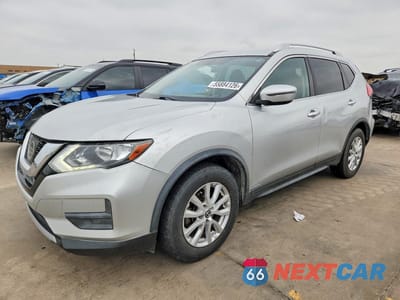 2017 NISSAN ROGUE SV JN8AT2MT9HW153419 - główne zdjęcie licytacji z USA - miniatura