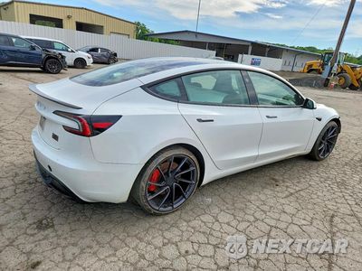 Trzecie zdjęcie samochodu z tyłu: 2024 TESLA MODEL 3 VIN:5YJ3E1ET1RF891938 - miniatura