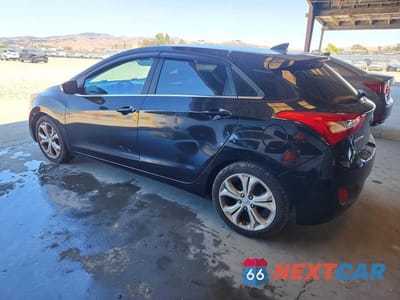 Drugie zdjęcie samochodu z przodu: 2014 HYUNDAI ELANTRA GT BASE VIN:KMHD35LH5EU160636 - miniatura