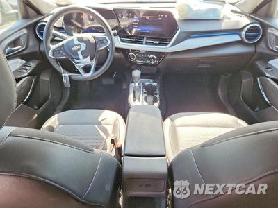 Zdjęcie 8 z 13 samochodu: 2025 CHEVROLET TRAX 1LT VIN:KL77LHEP1SC139031 - miniatura