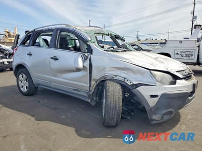 Czwarte zdjęcie samochodu z boku: 2015 CHEVROLET CAPTIVA LS VIN:3GNAL2EK1FS504759 - miniatura