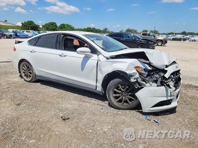 Czwarte zdjęcie samochodu z boku: 2015 FORD FUSION S VIN:3FA6P0G76FR123762 - miniatura